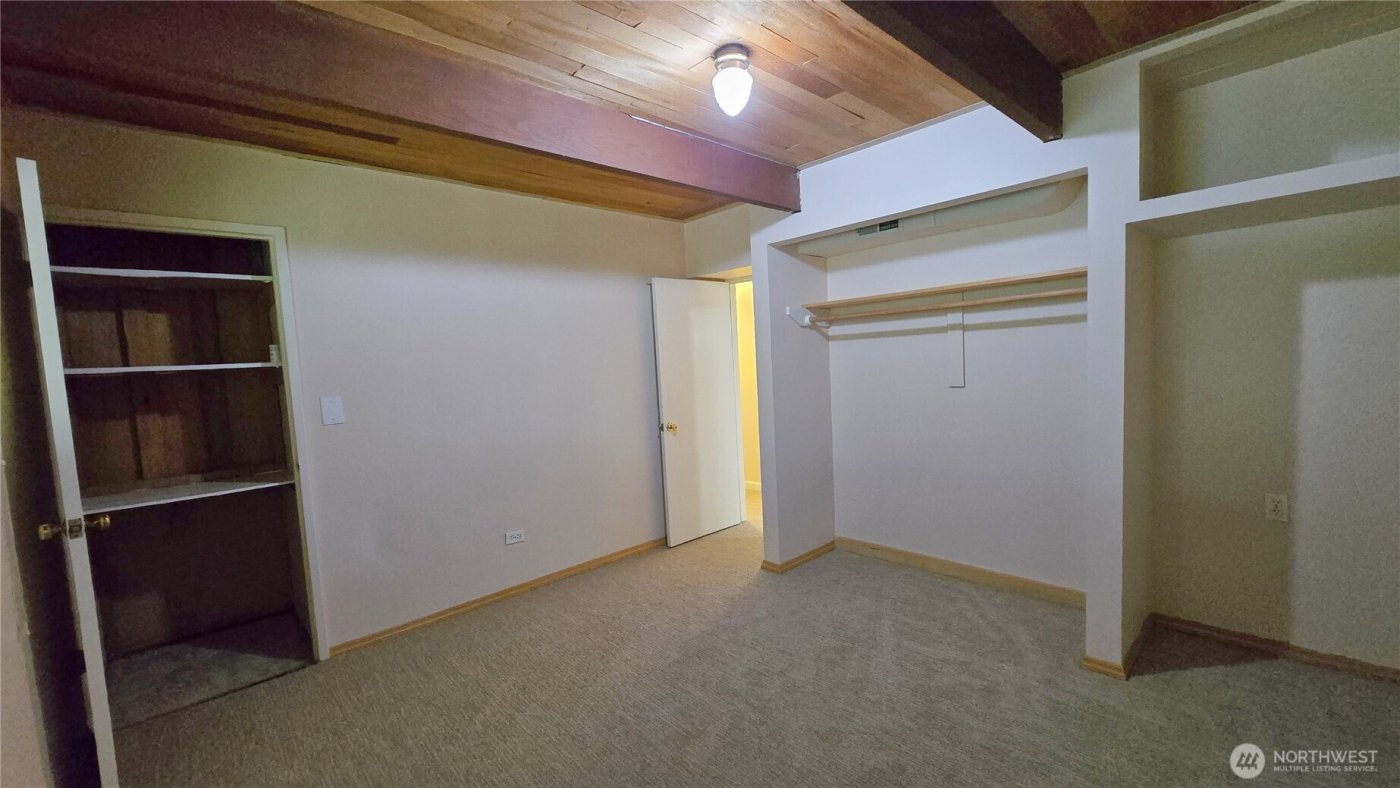 14245 SE 41st Street , Bellevue, WA 98006
