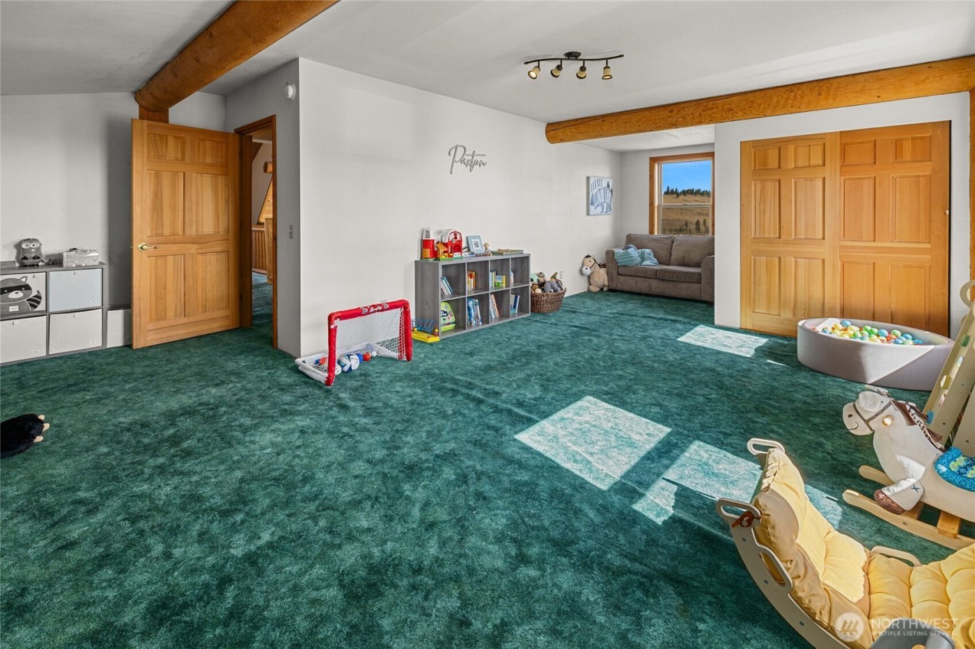 26200 N Wenas Road , Ellensburg, WA 98942