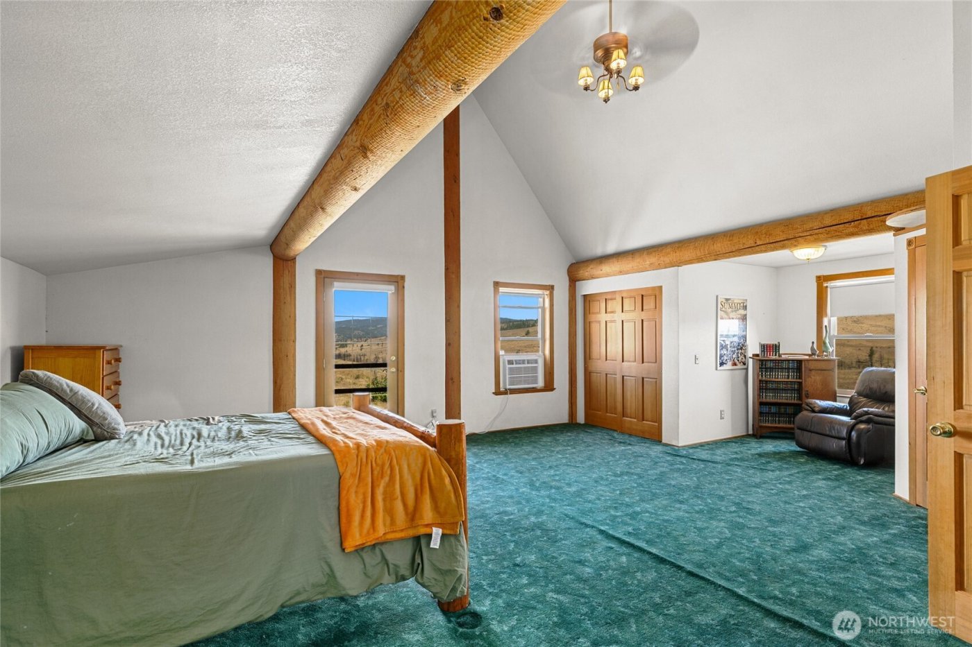 26200 N Wenas Road , Ellensburg, WA 98942