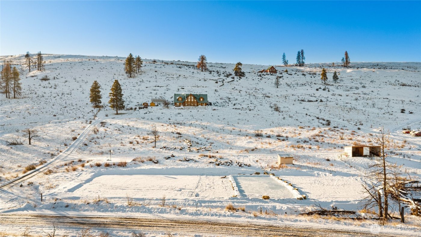 26200 N Wenas Road , Ellensburg, WA 98942