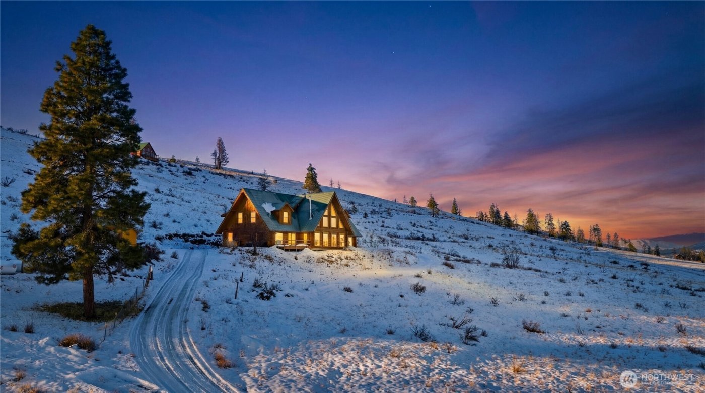 26200 N Wenas Road , Ellensburg, WA 98942