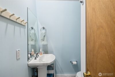 7370 Holiday Boulevard , Anacortes, WA 98221 - Photo 26