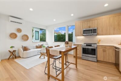 2214 Broadway E #B, Seattle, WA 98102 - Photo 12