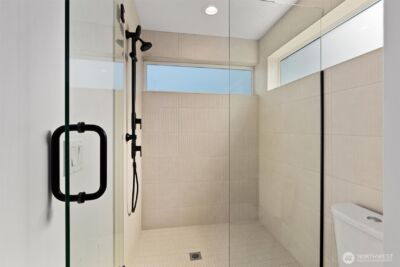 2214 Broadway E #B, Seattle, WA 98102 - Photo 15