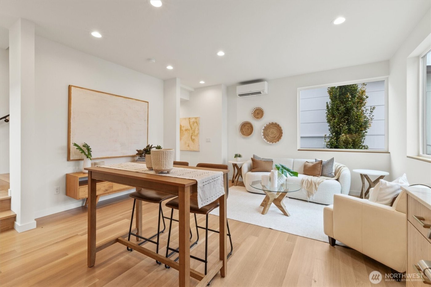 2214 Broadway E #B, Seattle, WA 98102