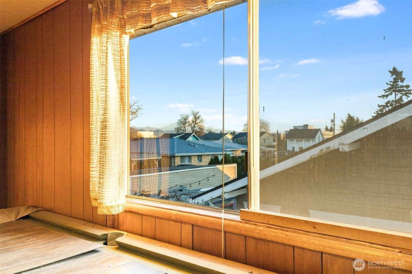 1319 Wood Avenue , Sumner, WA 98390