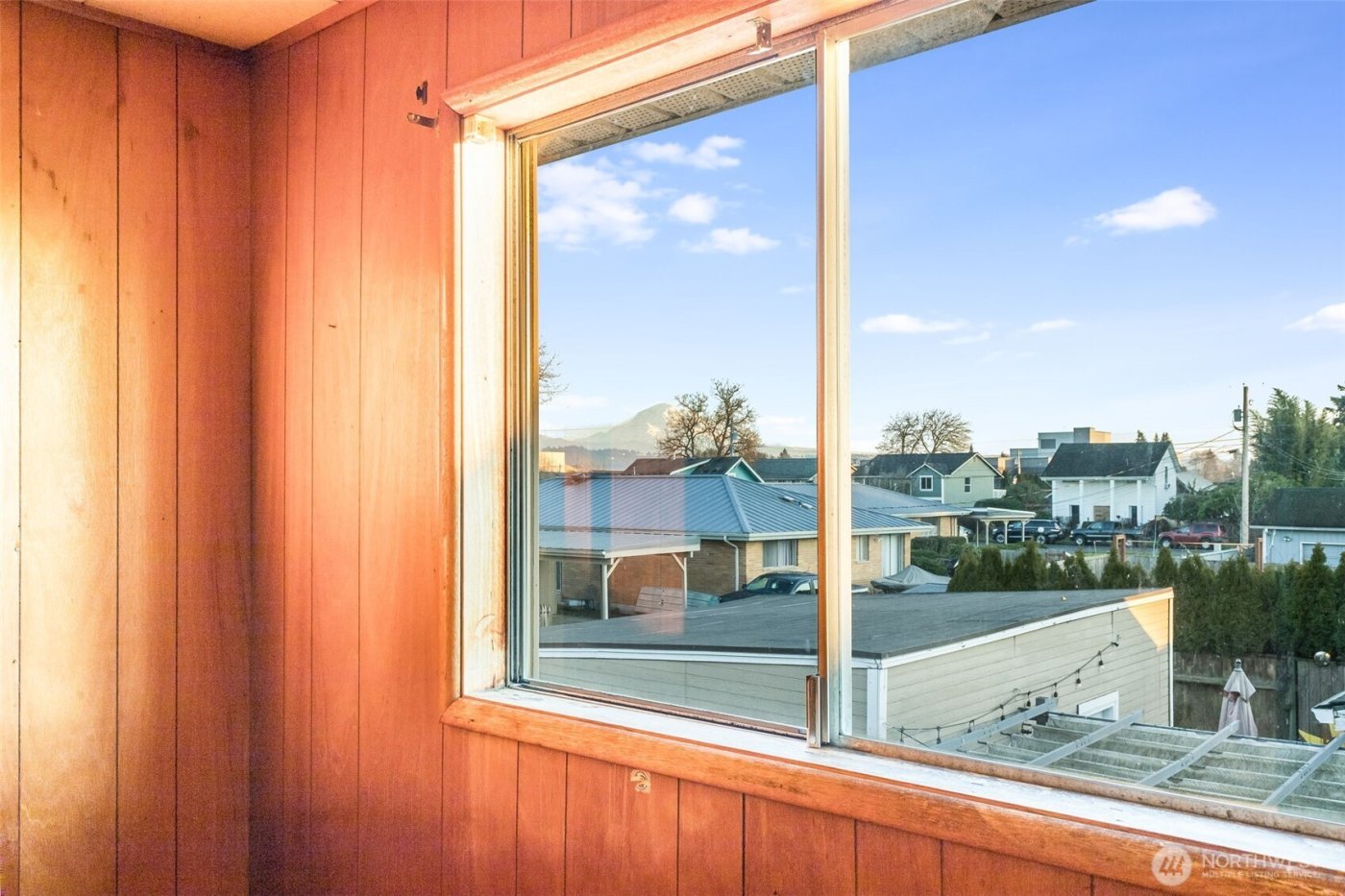 1319 Wood Avenue , Sumner, WA 98390