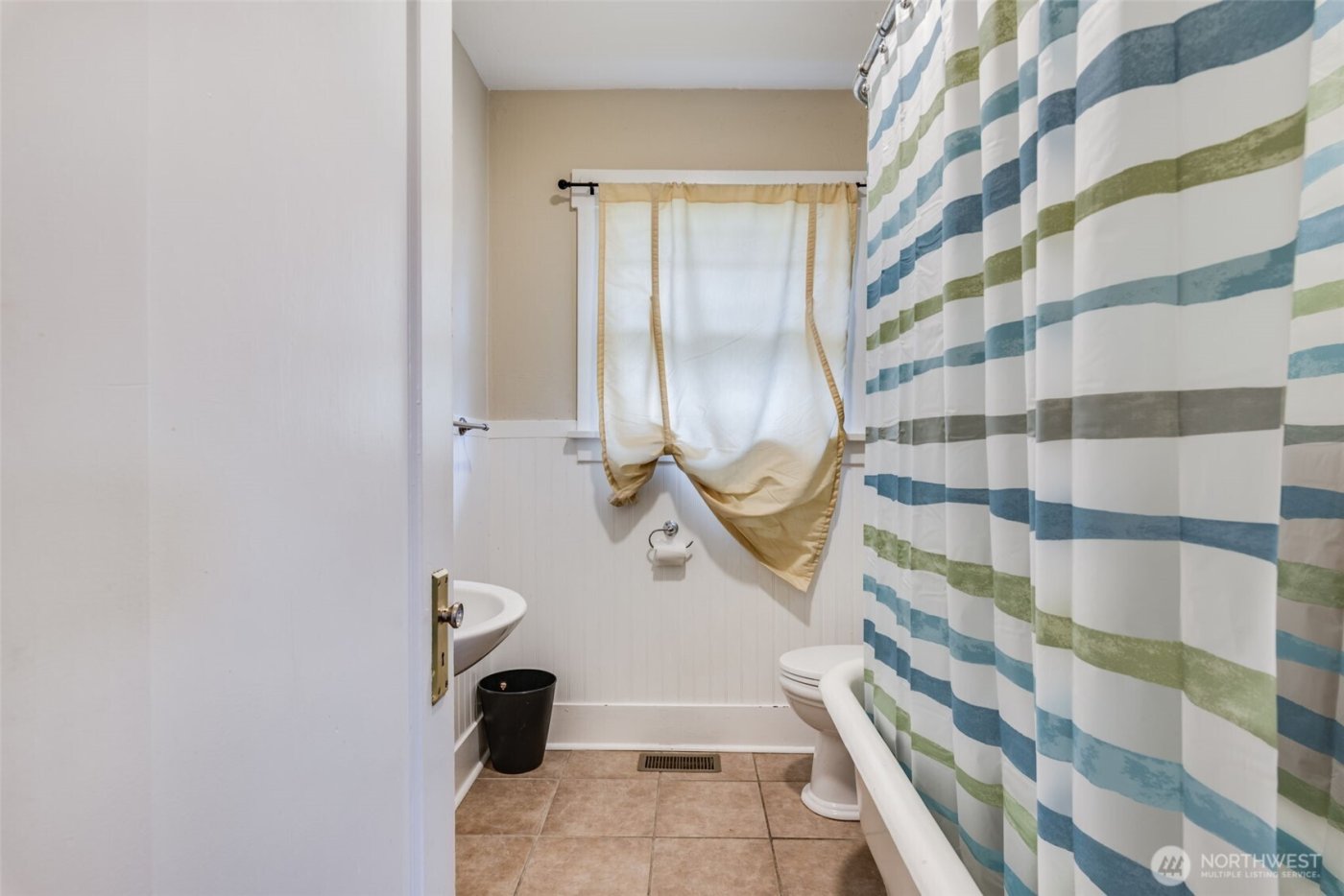 220 S 47th Street , Tacoma, WA 98408