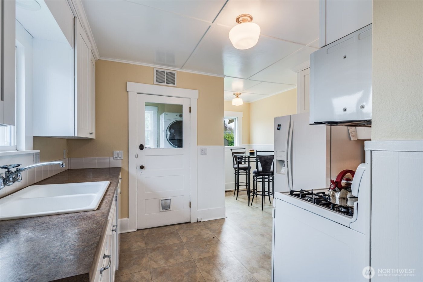 220 S 47th Street , Tacoma, WA 98408