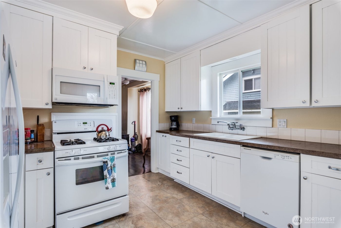 220 S 47th Street , Tacoma, WA 98408