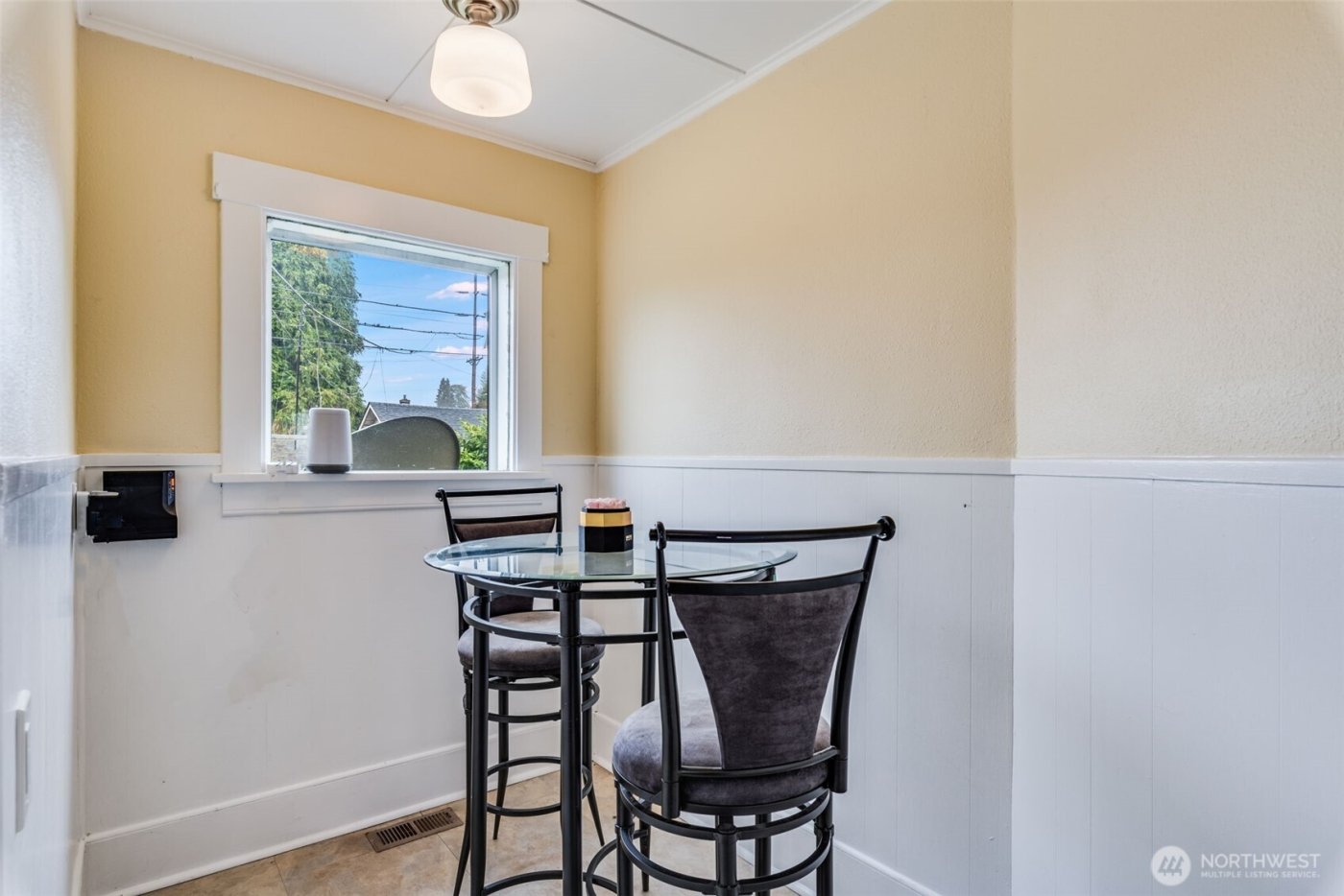 220 S 47th Street , Tacoma, WA 98408