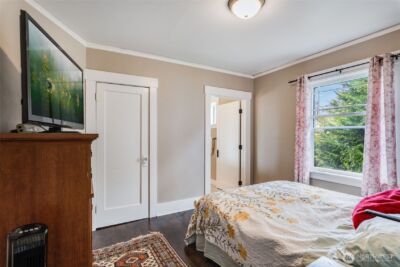 220 S 47th Street , Tacoma, WA 98408 - Photo 10