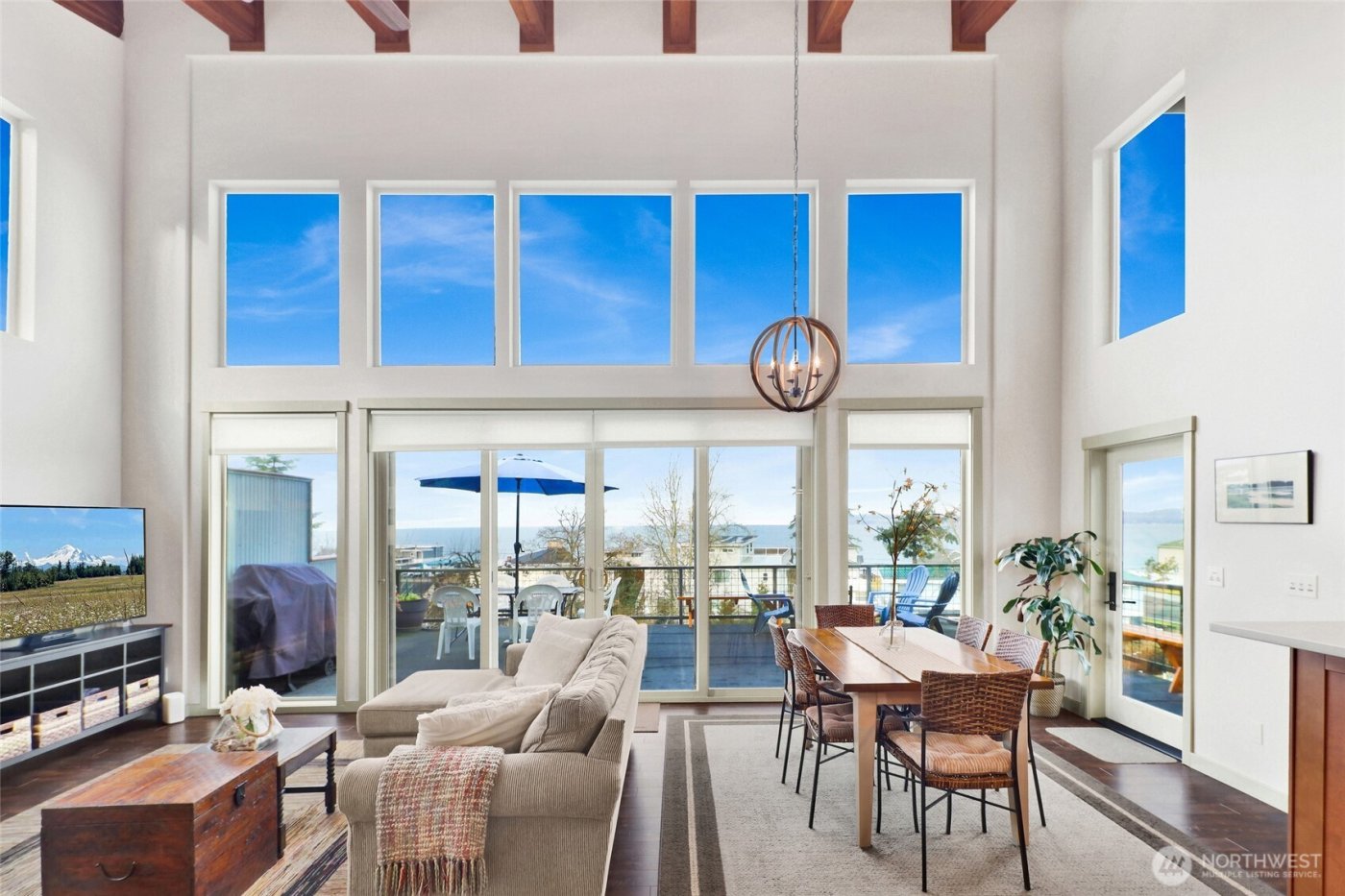 7444 Jackson Road , Blaine, WA 98230