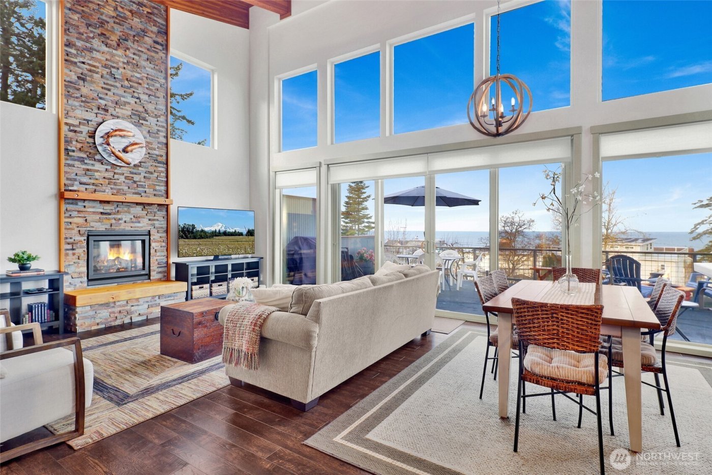 7444 Jackson Road , Blaine, WA 98230