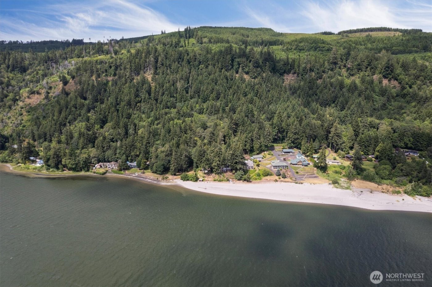 5 W Cape Horn Road , Cathlamet, WA 98612