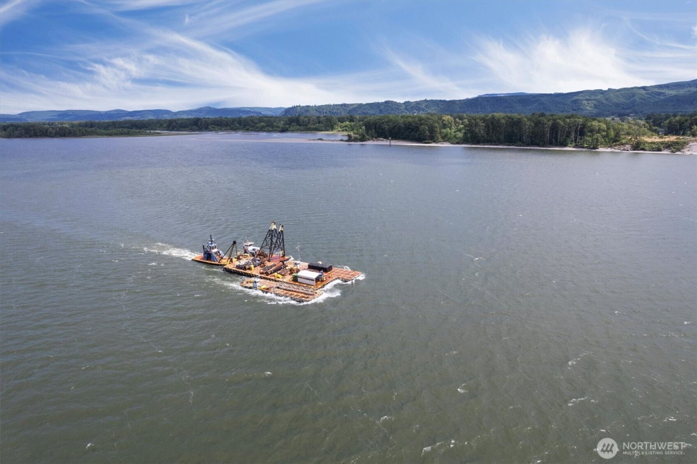 5 W Cape Horn Road , Cathlamet, WA 98612