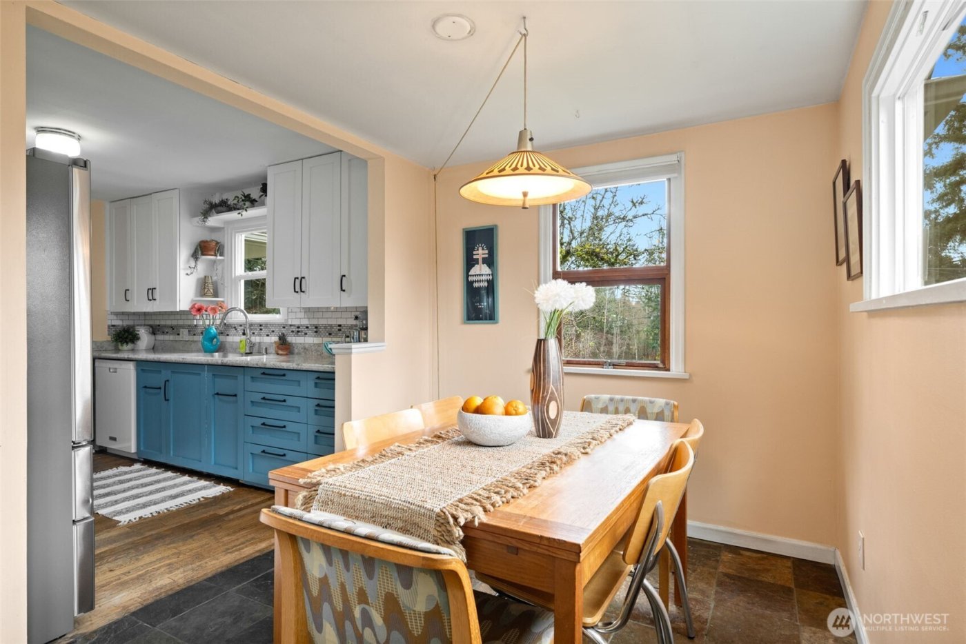 10238 7th Avenue SW, Seattle, WA 98146