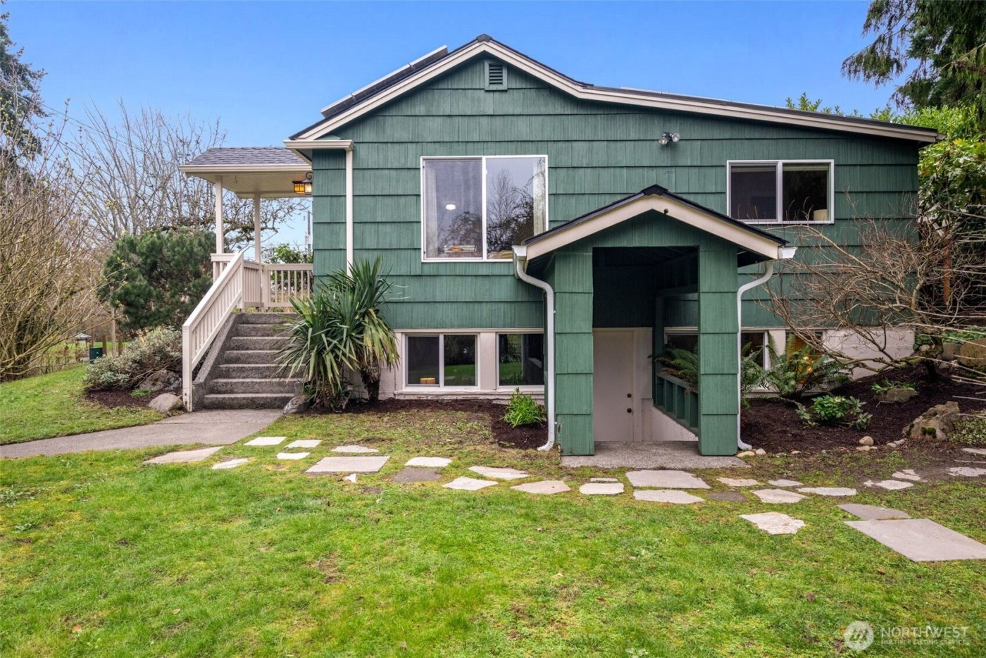 10238 7th Avenue SW, Seattle, WA 98146