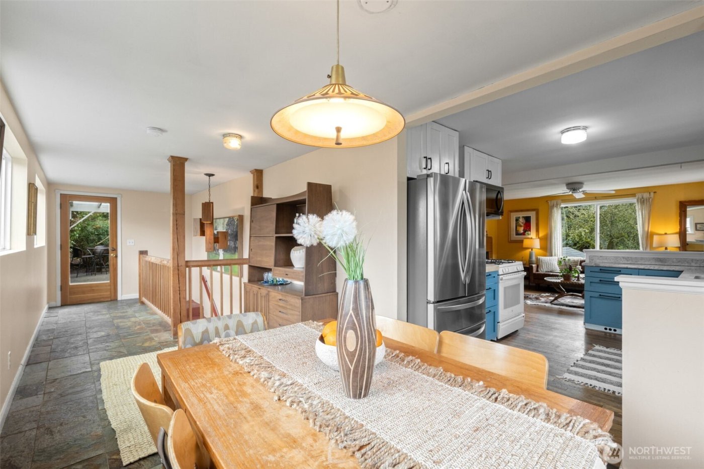 10238 7th Avenue SW, Seattle, WA 98146