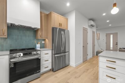 3550 S Dawson Street , Seattle, WA 98118 - Photo 9