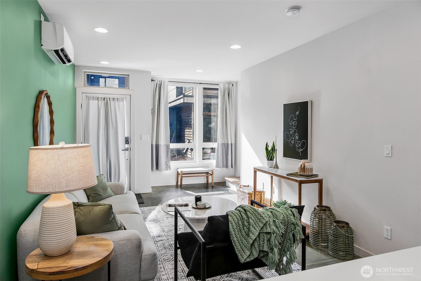 6726 Corson Avenue S #F, Seattle, WA 98108