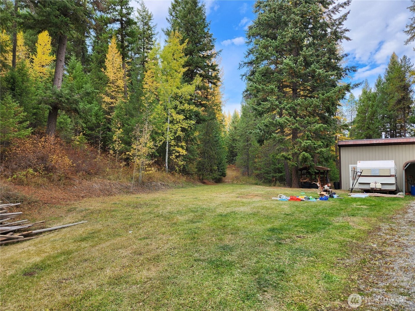 30822 E Highway 20 , Republic, WA 99166