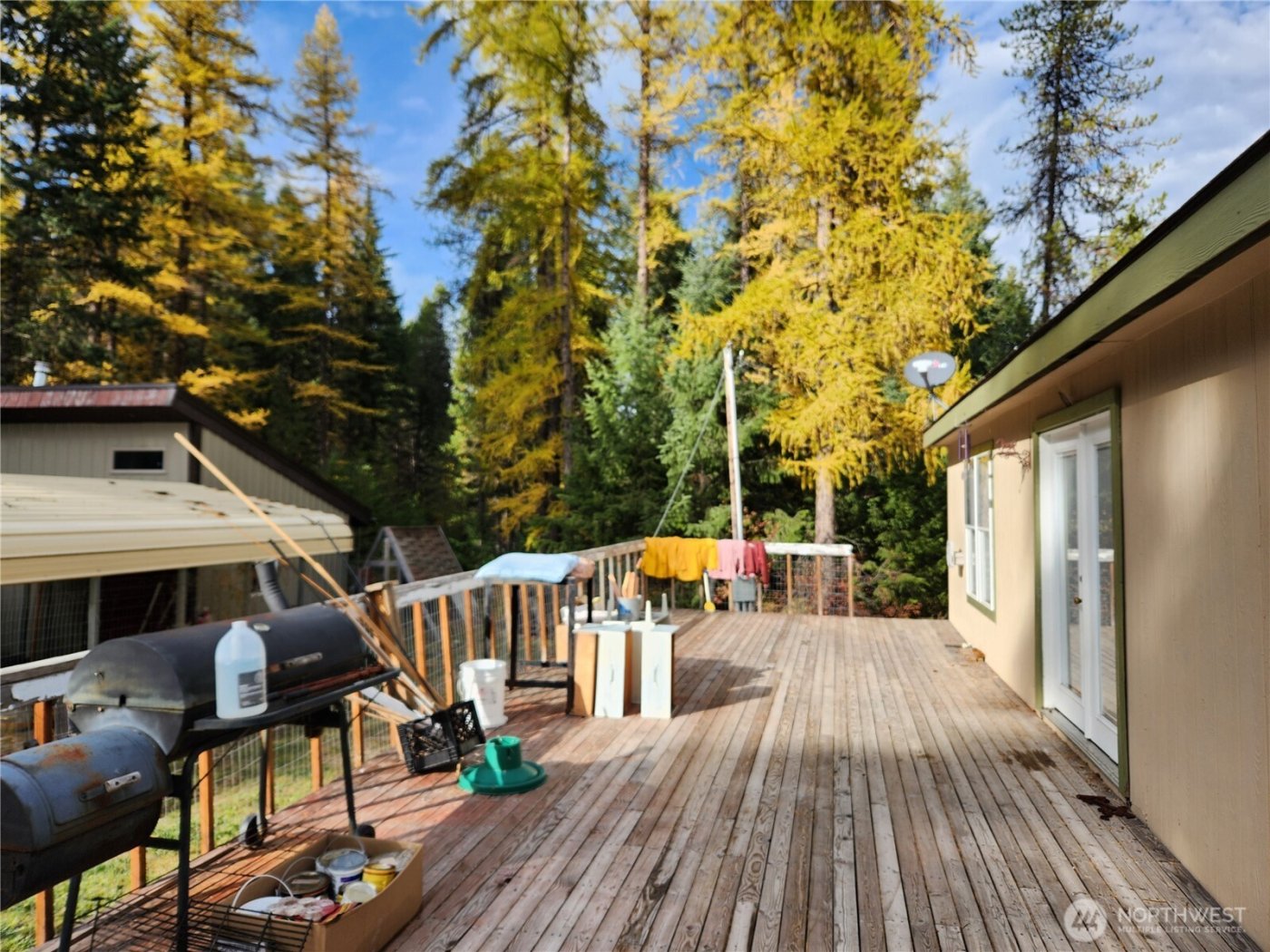 30822 E Highway 20 , Republic, WA 99166