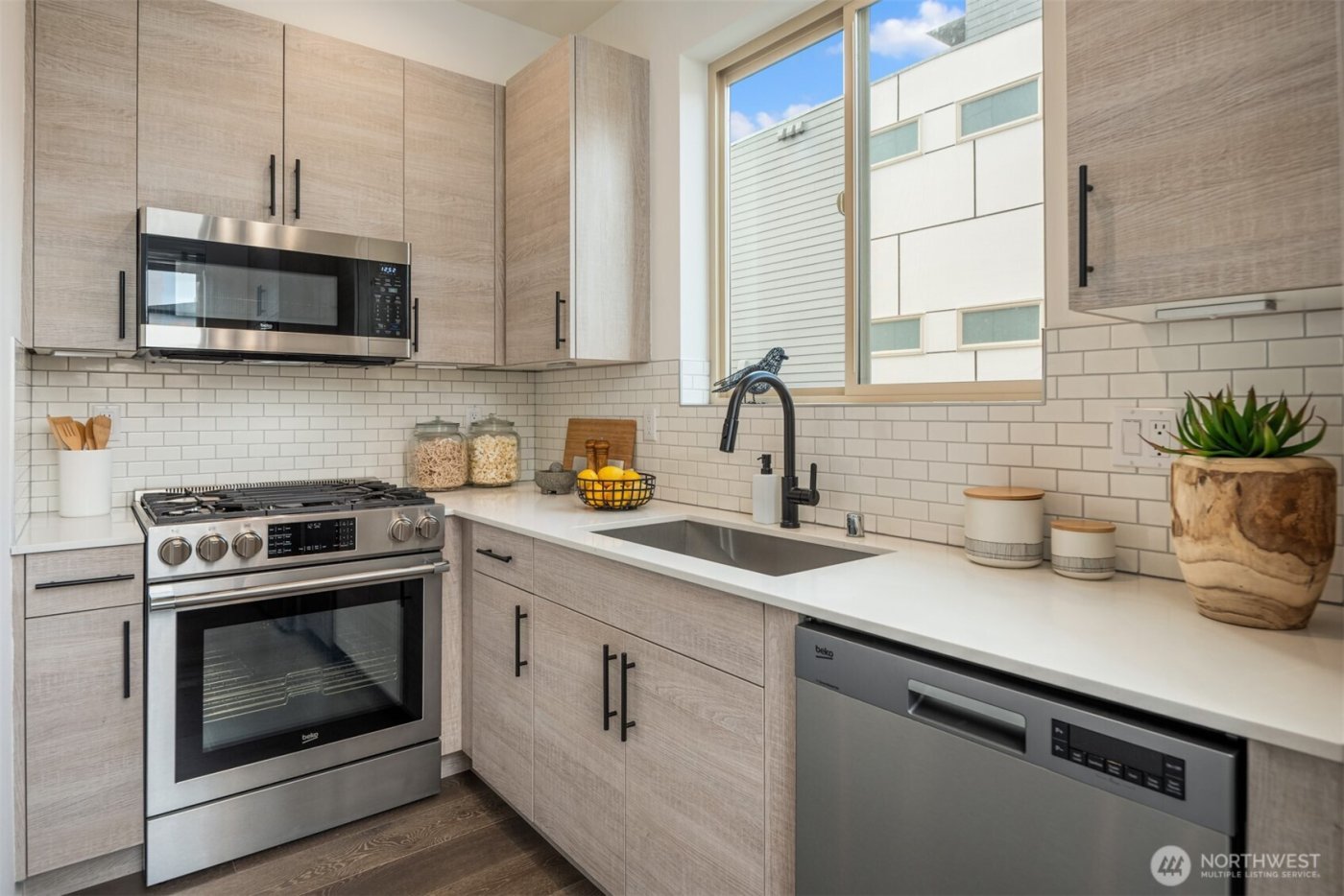 6716 Mary Avenue NW #C, Seattle, WA 98117