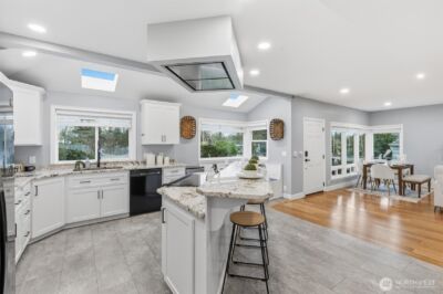 320 NW 110th Street , Seattle, WA 98177 - Photo 11