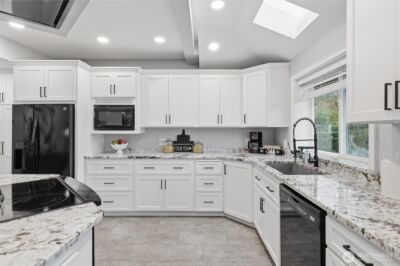 320 NW 110th Street , Seattle, WA 98177 - Photo 10