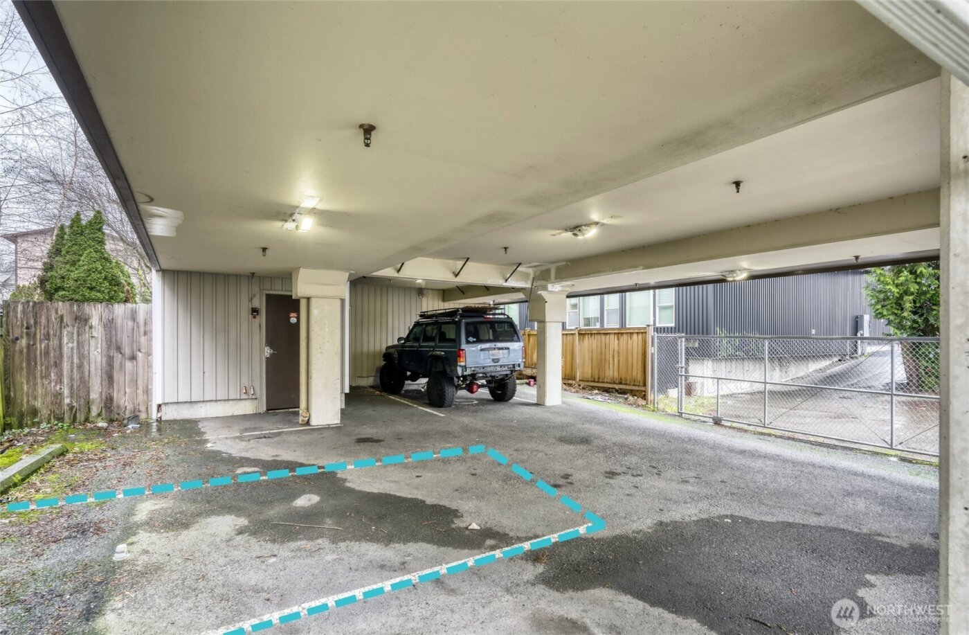 10511 Midvale Avenue N #302, Seattle, WA 98133