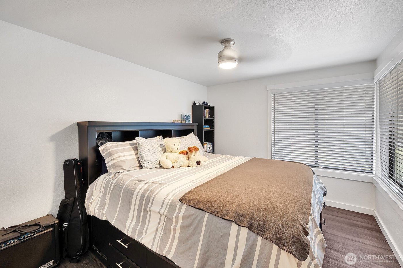 22429 SE 329th Avenue , Black Diamond, WA 98010