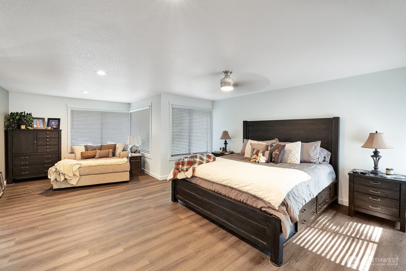 22429 SE 329th Avenue , Black Diamond, WA 98010