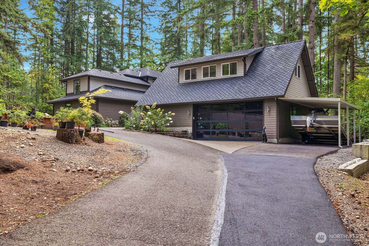 22429 SE 329th Avenue , Black Diamond, WA 98010