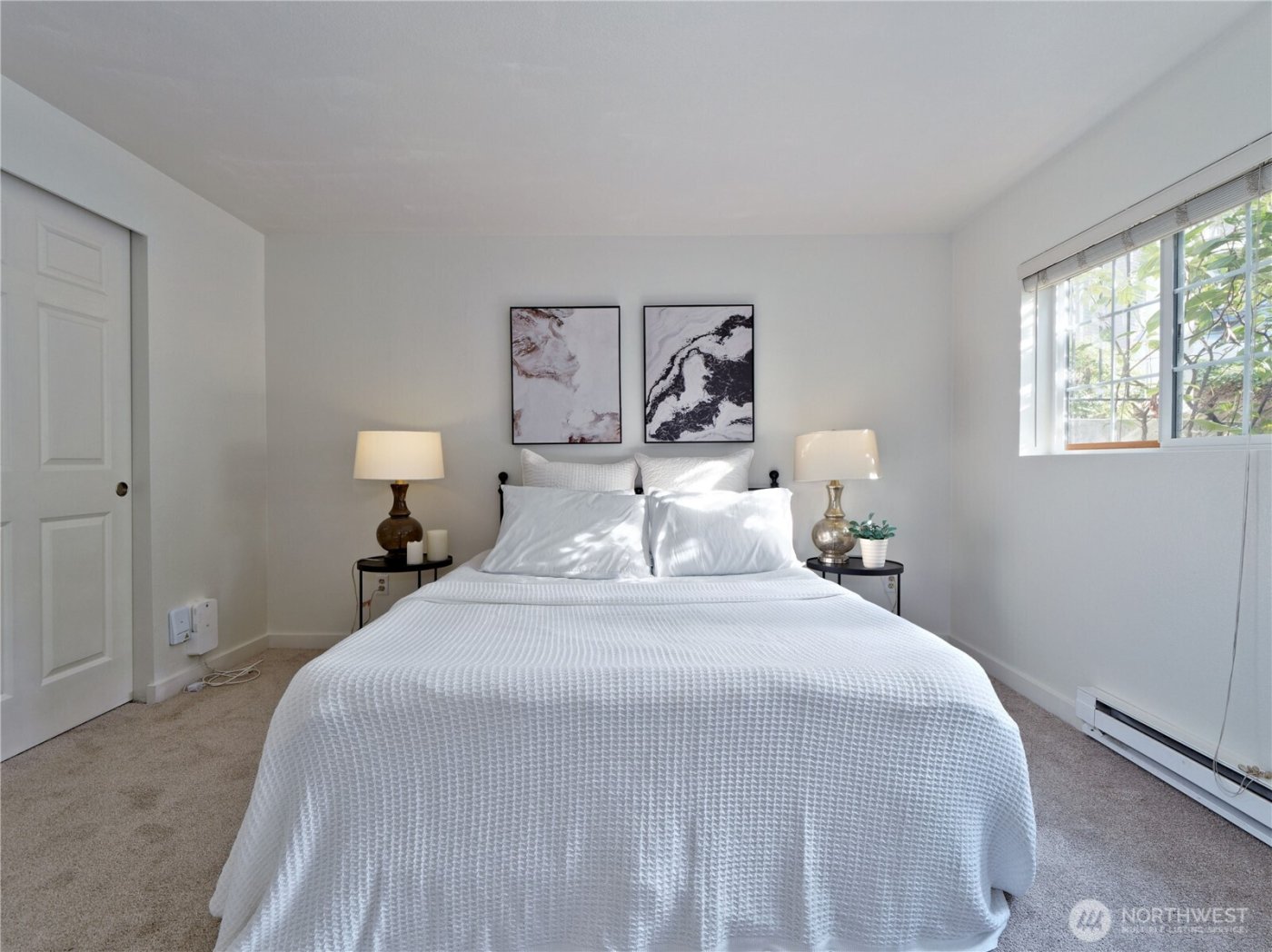 10016 NE 120th Lane #F-101, Kirkland, WA 98034