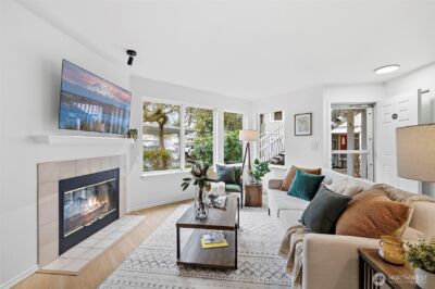 9210 Market Place #J101, Lake Stevens, WA 98258