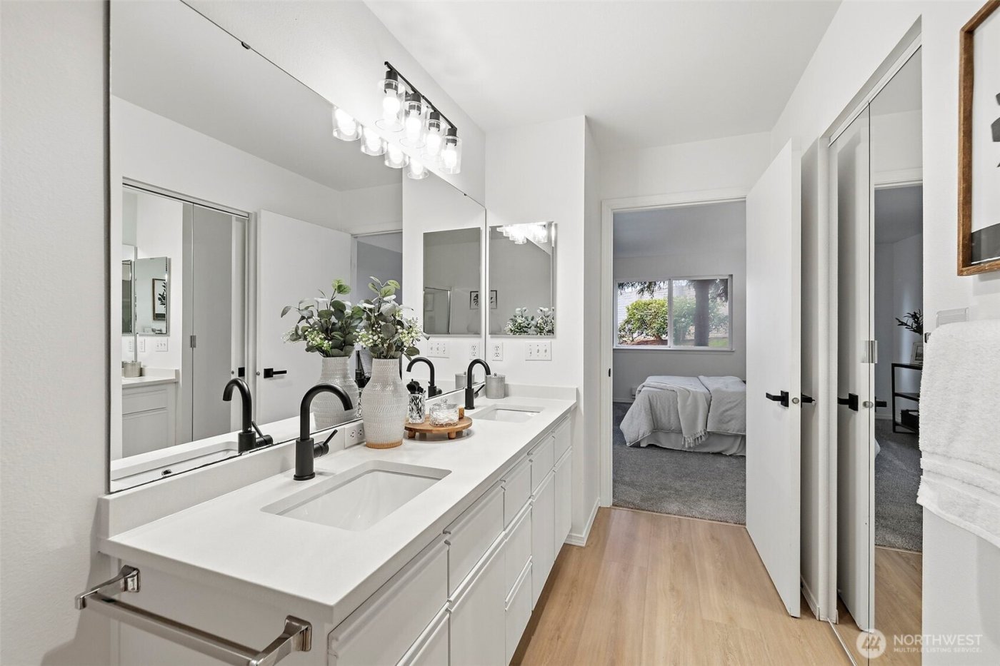 9210 Market Place #J101, Lake Stevens, WA 98258