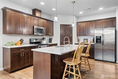 9957 Justman Street SE, Yelm, WA 98597 - Photo 10