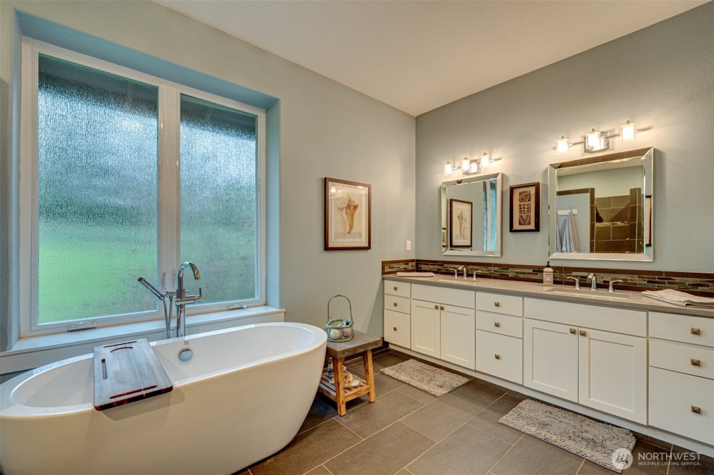 37201 NW 29th Avenue , La Center, WA 98629