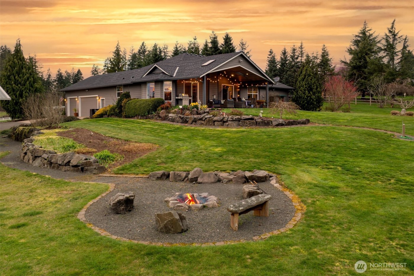 37201 NW 29th Avenue , La Center, WA 98629