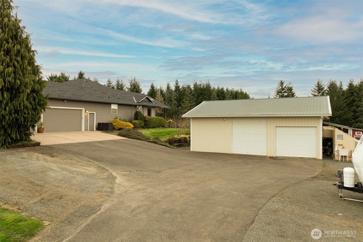 37201 NW 29th Avenue , La Center, WA 98629