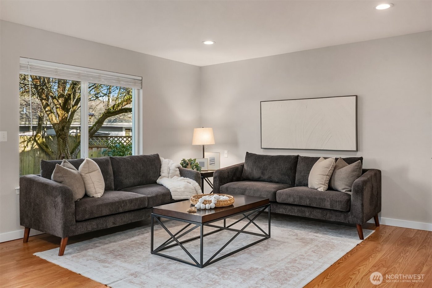 8608 196th Street SW, Edmonds, WA 98026