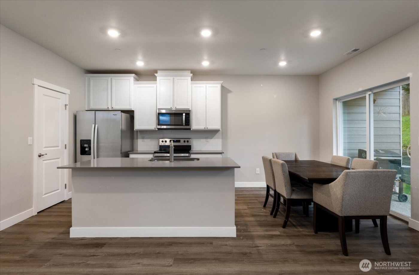 8409 Gilman Way , Arlington, WA 98223