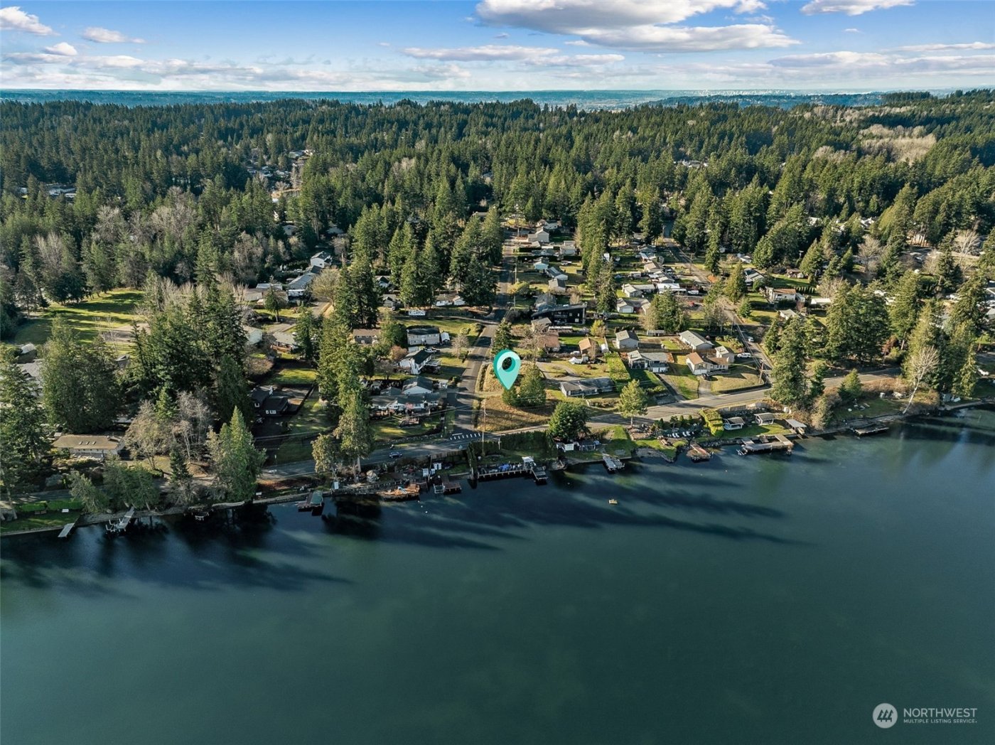 6707 W Lake Tapps Highway E, Lake Tapps, WA 98391