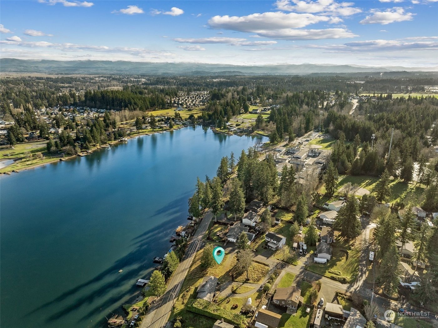 6707 W Lake Tapps Highway E, Lake Tapps, WA 98391