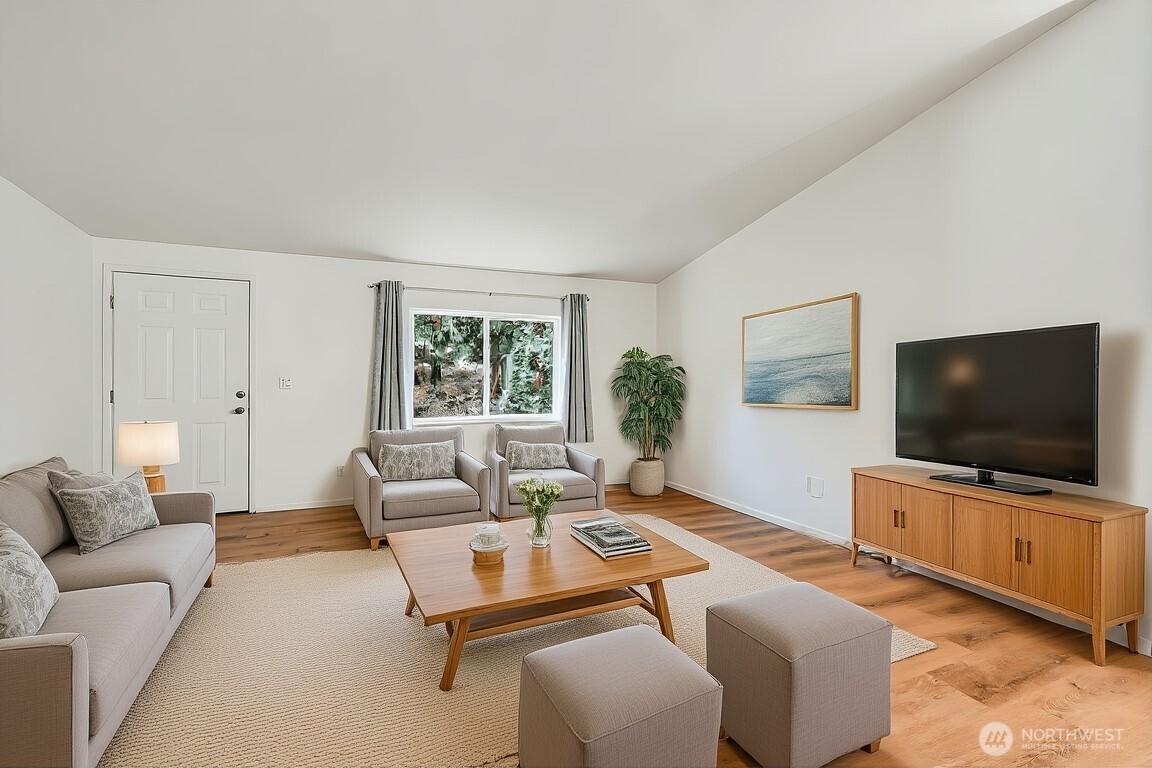 61 Flamingo Road , Port Townsend, WA 98368