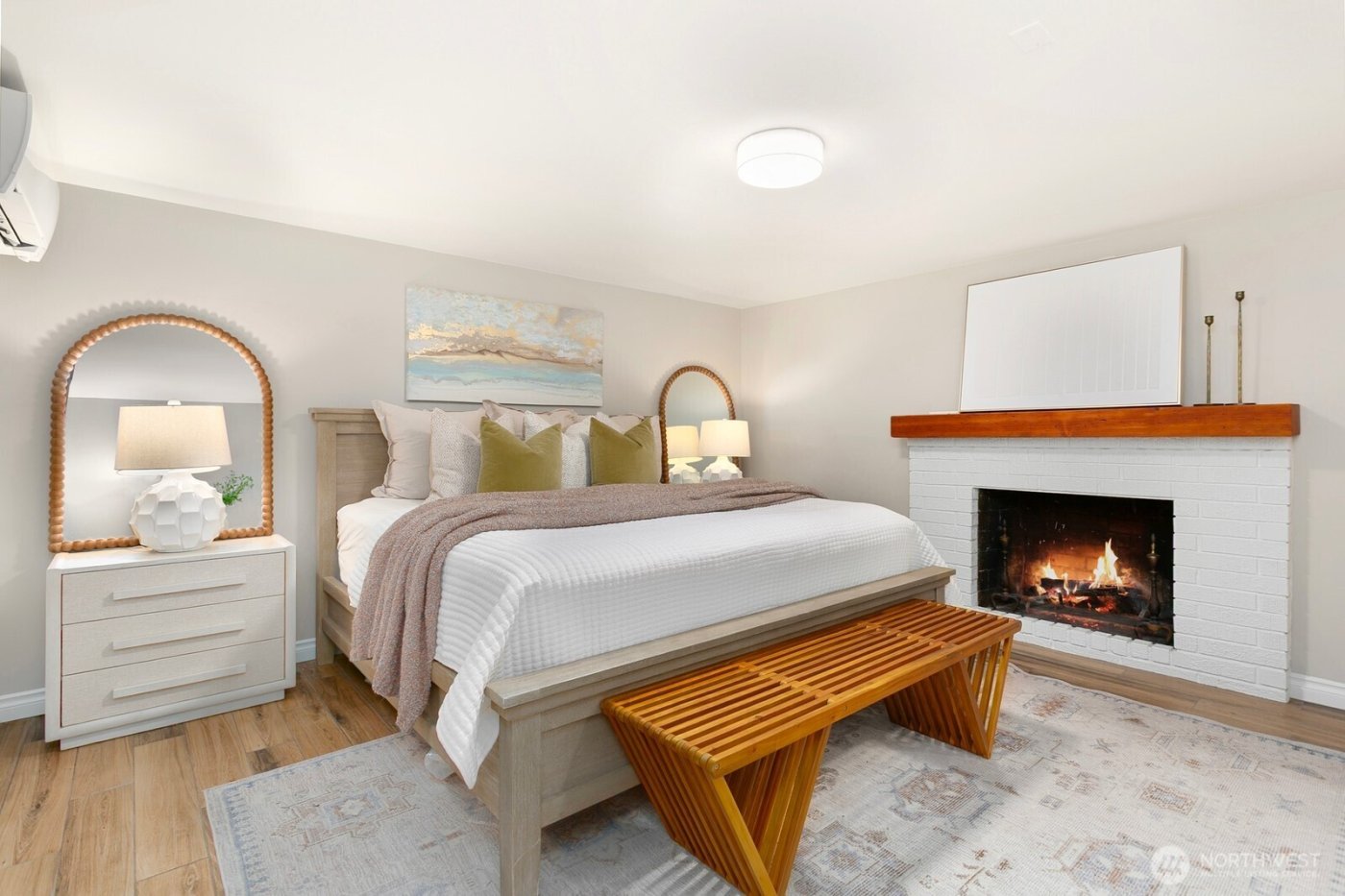 2830 32nd Avenue W, Seattle, WA 98199