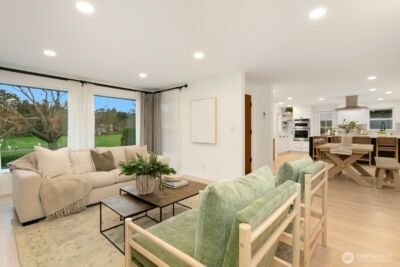 2830 32nd Avenue W, Seattle, WA 98199 - Photo 5