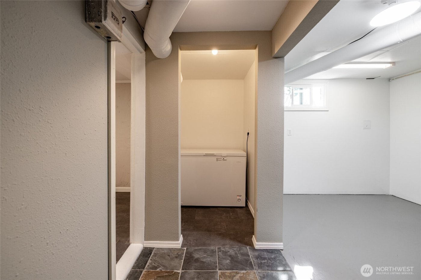 819 K Avenue , Anacortes, WA 98221