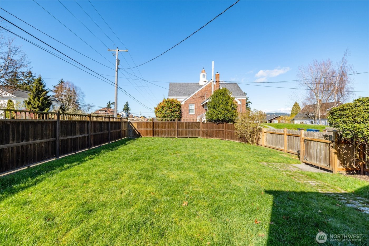 819 K Avenue , Anacortes, WA 98221